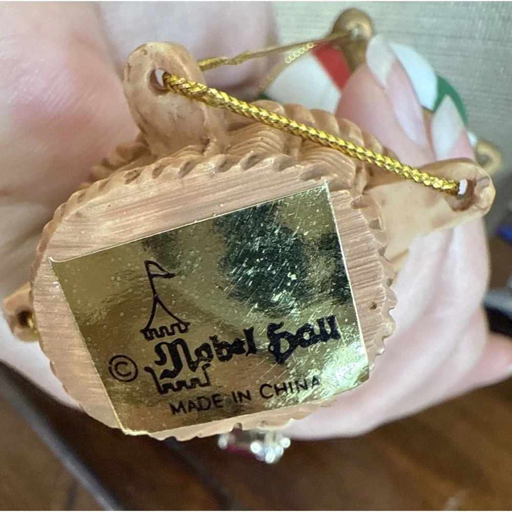 VINTAGE NOBEL HALL FLYING HIGH TEDDY LITE-UP BALLOON ORNAMENT New Box Christmas